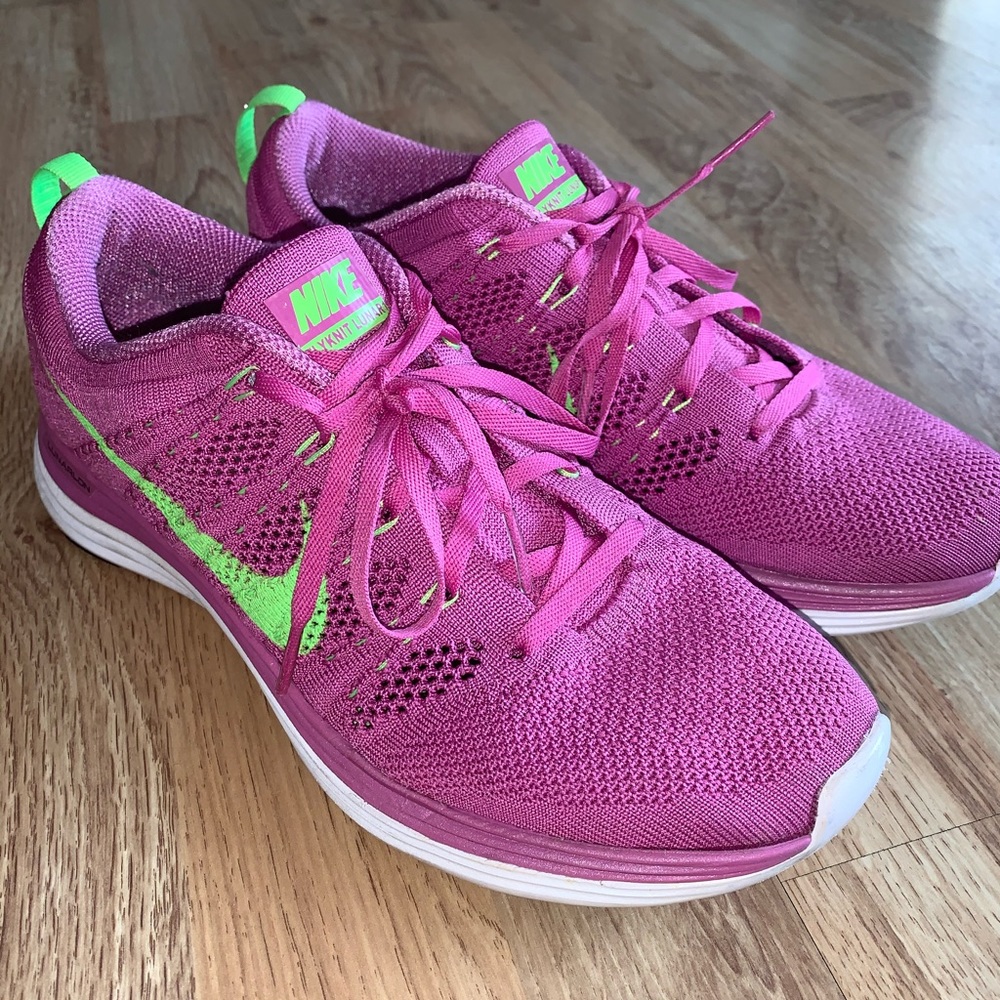 NIKE FLYKNIT LUNAR1 Running Sneakers